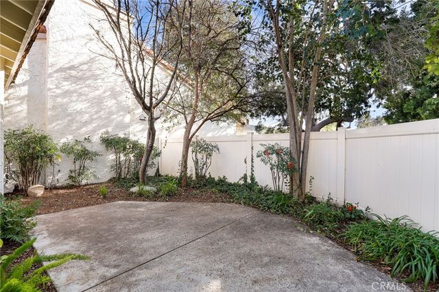 2002 Pine Terrace, Thousand Oaks, CA 91362