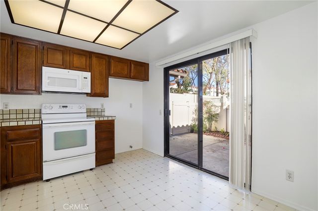 2002 Pine Terrace, Thousand Oaks, CA 91362