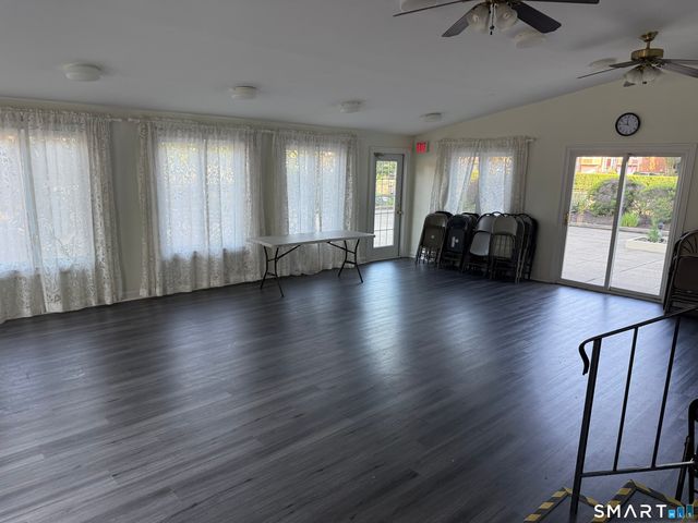2625 Park Avenue 3B, Bridgeport, CT 06604