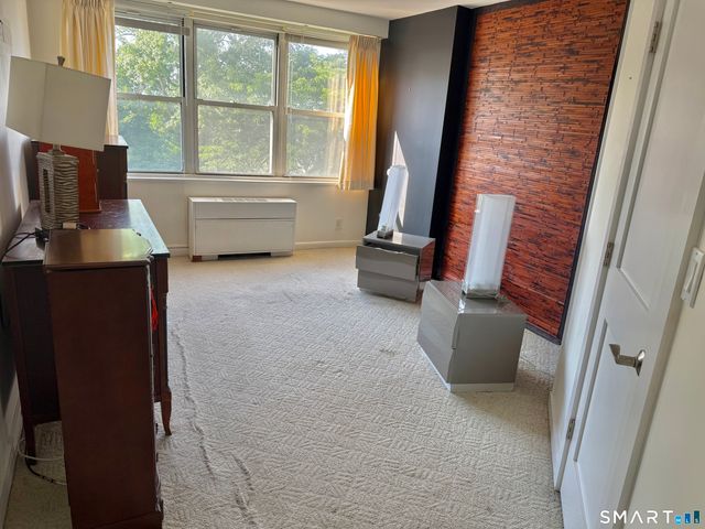 2625 Park Avenue 3B, Bridgeport, CT 06604