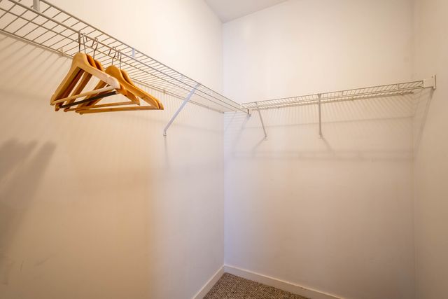 1075 W ROOSEVELT Road 201, Chicago, IL 60608