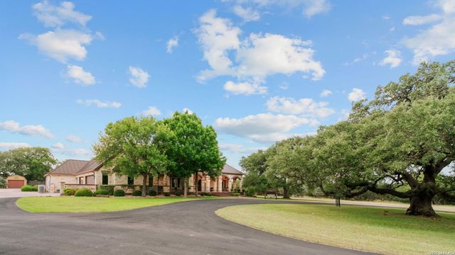 208 Cascade Caverns, Boerne, TX 78015