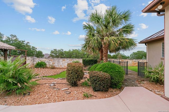 208 Cascade Caverns, Boerne, TX 78015