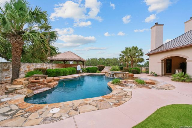 208 Cascade Caverns, Boerne, TX 78015