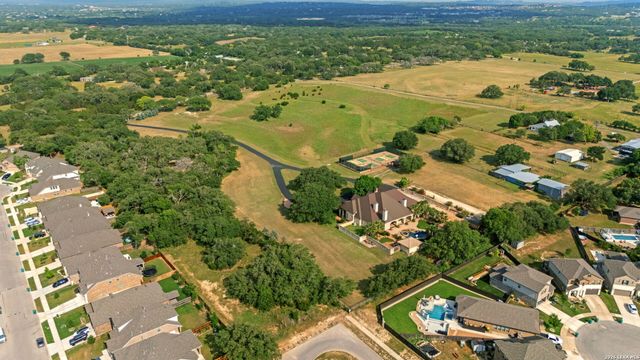208 Cascade Caverns, Boerne, TX 78015