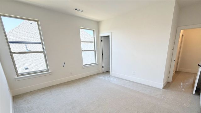 8808 W Tuttle Road, Bentonville, AR 72713