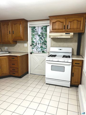 565 Main Street, Southington, CT 06489