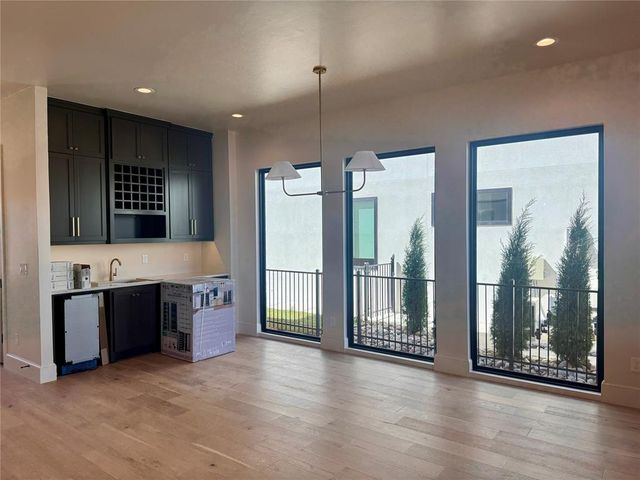 2009 Colonial Way, Edmond, OK 73025