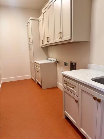 2009 Colonial Way, Edmond, OK 73025