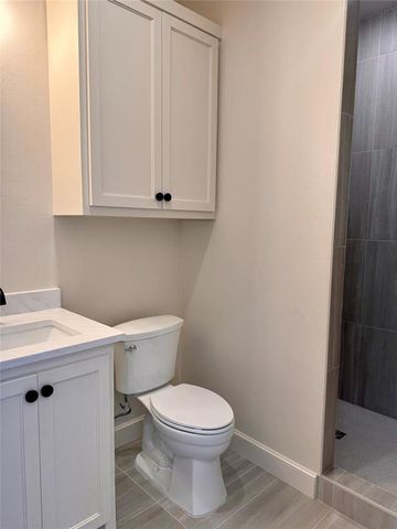 2009 Colonial Way, Edmond, OK 73025