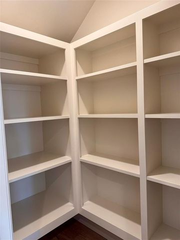 2009 Colonial Way, Edmond, OK 73025