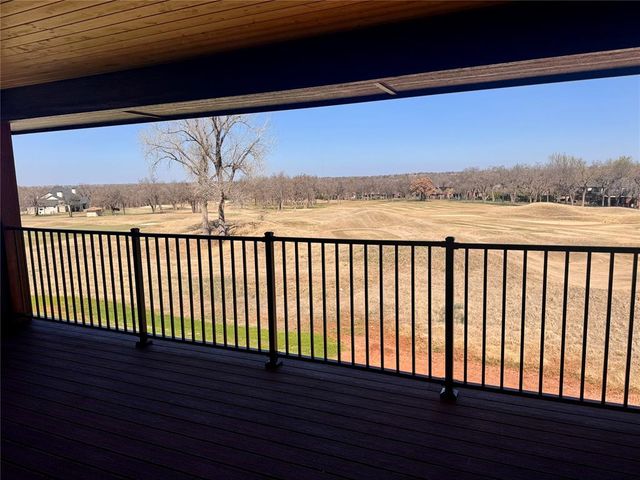 2009 Colonial Way, Edmond, OK 73025