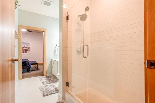 521 2nd Street SE 307, Minneapolis, MN 55414