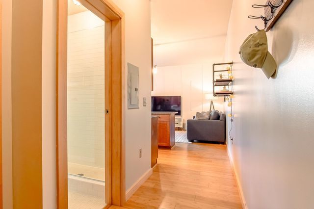 521 2nd Street SE 307, Minneapolis, MN 55414