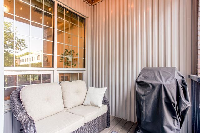 521 2nd Street SE 307, Minneapolis, MN 55414