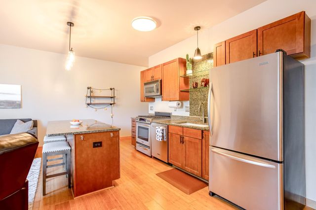 521 2nd Street SE 307, Minneapolis, MN 55414