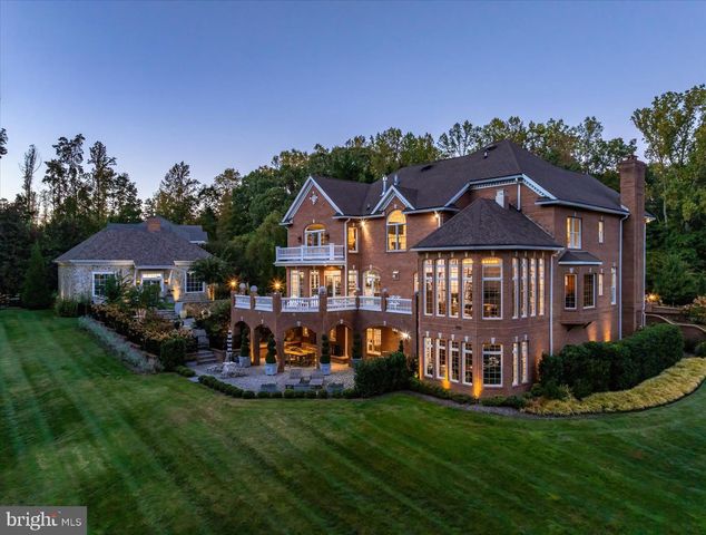 17 PERDER LN, Edgewater, MD 21037