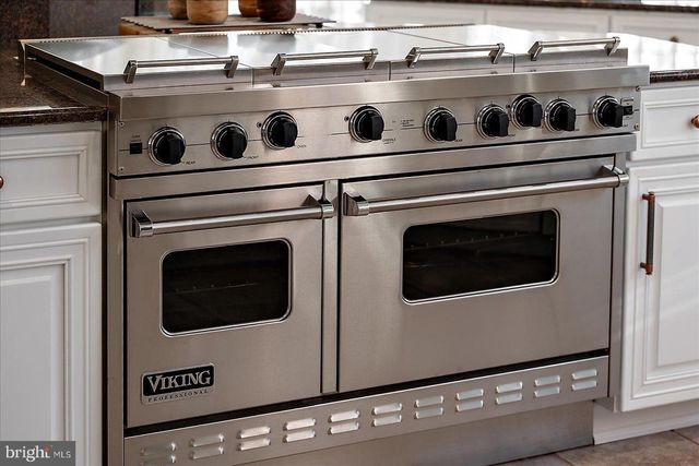 17 PERDER LN, Edgewater, MD 21037