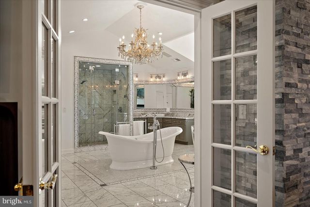 17 PERDER LN, Edgewater, MD 21037