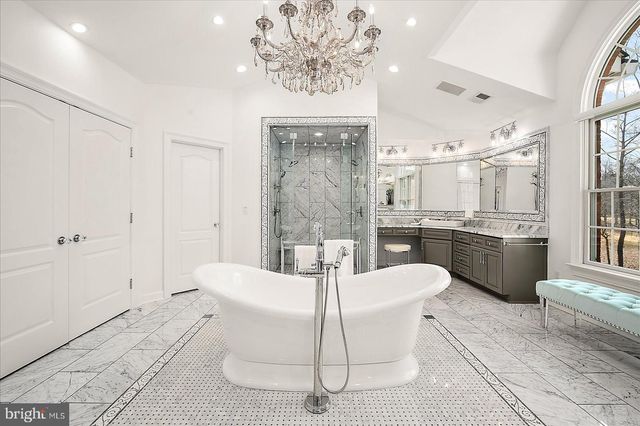 17 PERDER LN, Edgewater, MD 21037