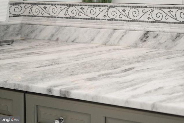 17 PERDER LN, Edgewater, MD 21037