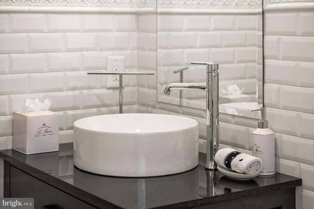 17 PERDER LN, Edgewater, MD 21037