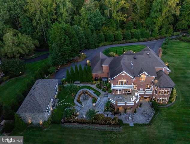 17 PERDER LN, Edgewater, MD 21037