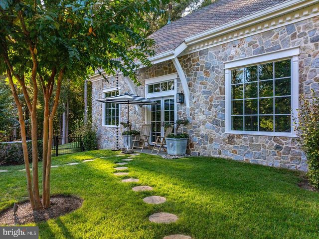 17 PERDER LN, Edgewater, MD 21037