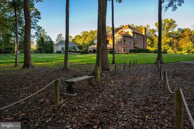 17 PERDER LN, Edgewater, MD 21037