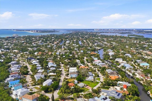 5375 CALLE FLORIDA, Sarasota, FL 34242