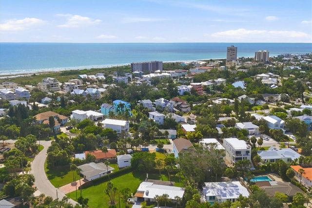 5375 CALLE FLORIDA, Sarasota, FL 34242