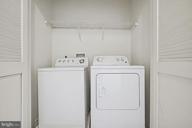 146 MASTERSON CT, Ewing, NJ 08618