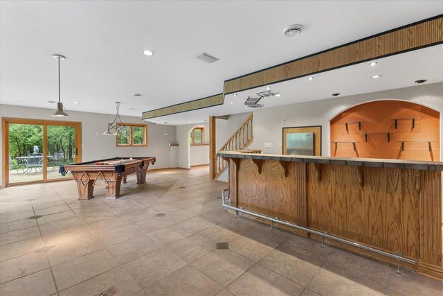 W275N1891 Cabin Creek COURT, Pewaukee, WI 53072