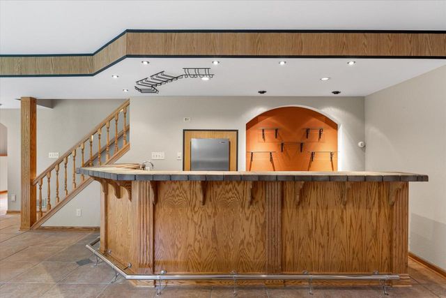 W275N1891 Cabin Creek COURT, Pewaukee, WI 53072