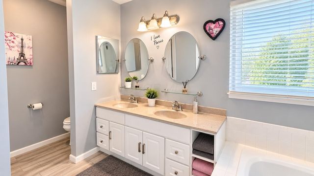 2797 Marblewood Drive, Columbus, OH 43219