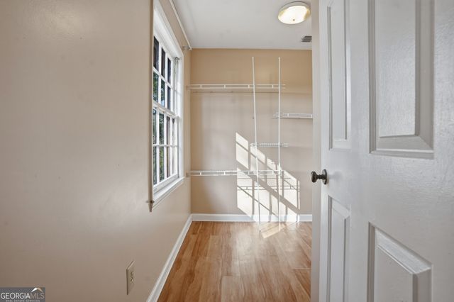 5825 Golden West Trail SW, Lilburn, GA 30047