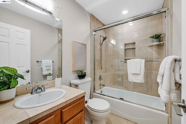 627 17Th Ave, Menlo Park, CA 94025