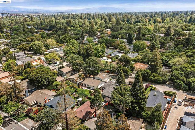 627 17Th Ave, Menlo Park, CA 94025