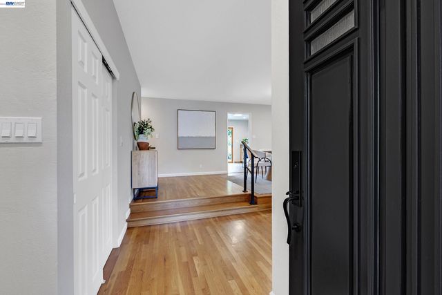 627 17Th Ave, Menlo Park, CA 94025