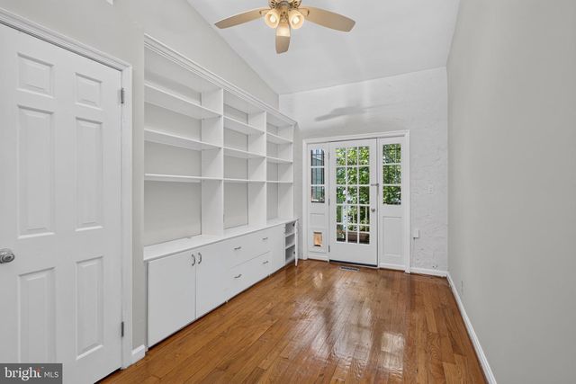 1225 E ST SE, Washington, DC 20003