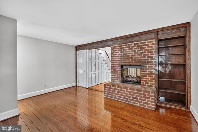 1225 E ST SE, Washington, DC 20003
