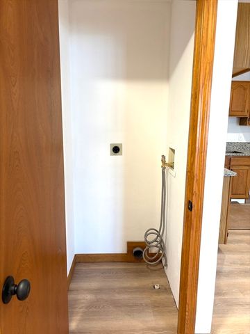 28 South Ave 2a, Attleboro, MA 02703