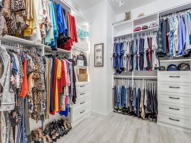 19 Meadowcreek Drive, Melissa, TX 75454