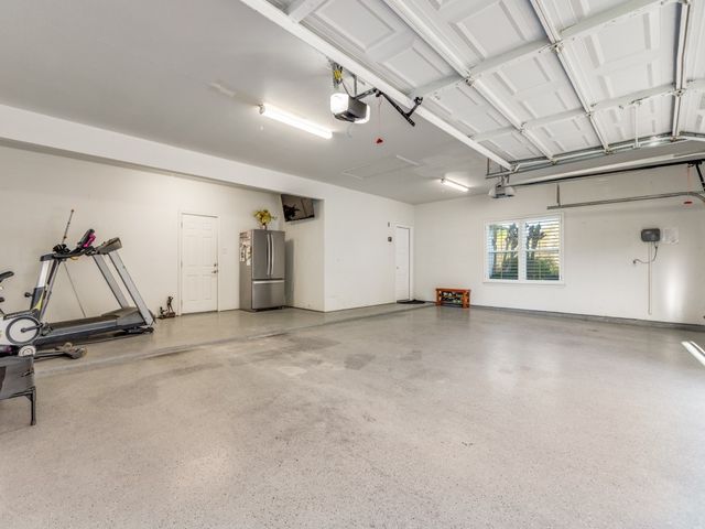 19 Meadowcreek Drive, Melissa, TX 75454