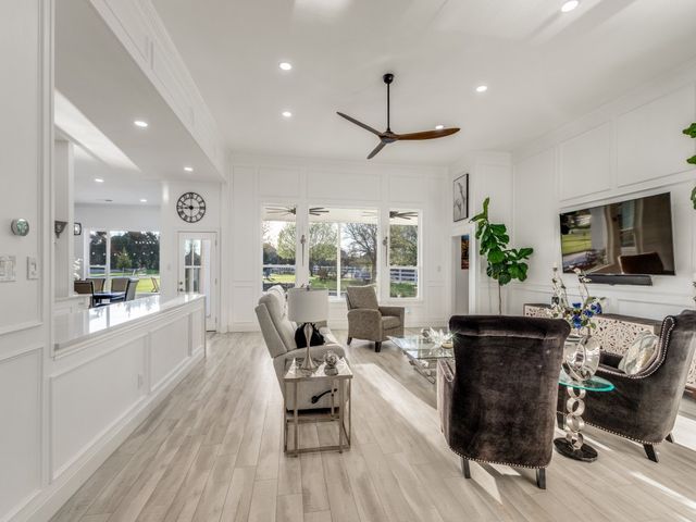 19 Meadowcreek Drive, Melissa, TX 75454