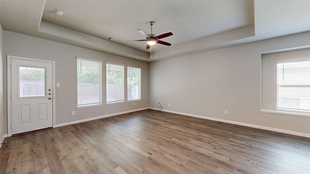 5789 Cerrillos Drive, Bryan, TX 77807 — photo 2