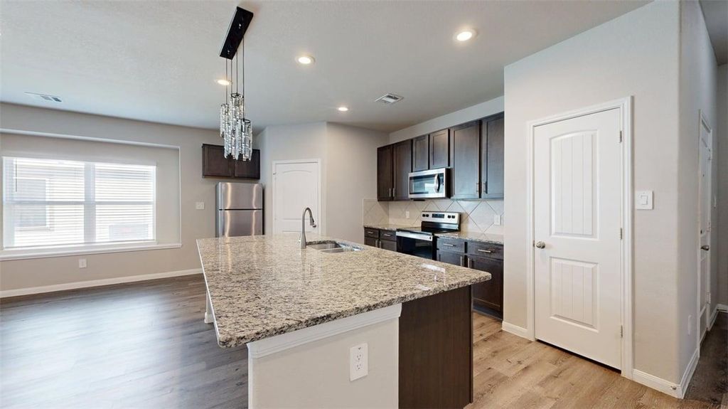 5789 Cerrillos Drive, Bryan, TX 77807 — photo 5