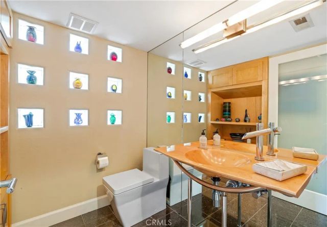 319 Orchid, Corona Del Mar, CA 92625