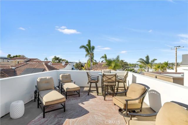 319 Orchid, Corona Del Mar, CA 92625