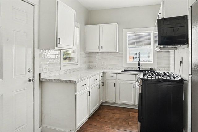 1340 E Vine Street, Kalamazoo, MI 49001
